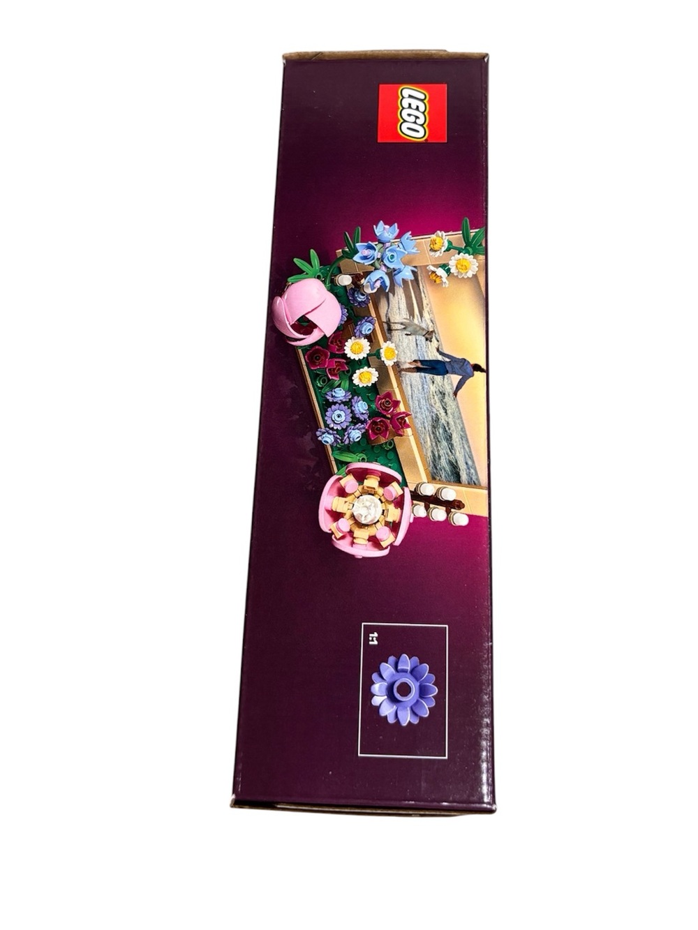 Lego Botanicals Floral Picture Frame Set (#40916) - Picture 5 of 7
